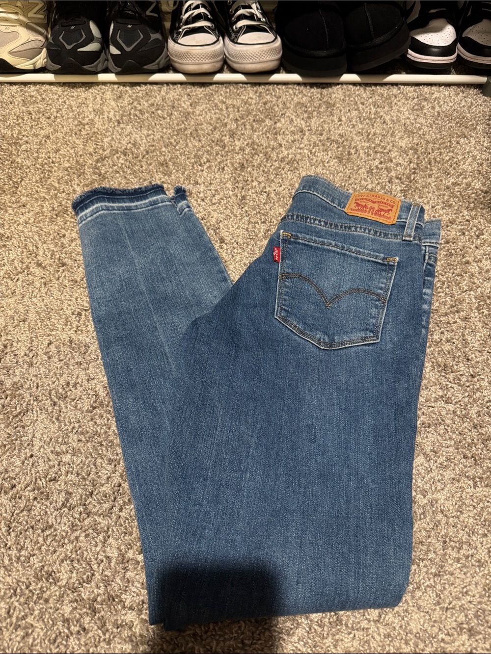 Levi's Women's Medium Blue High-Rise Straight Jeans